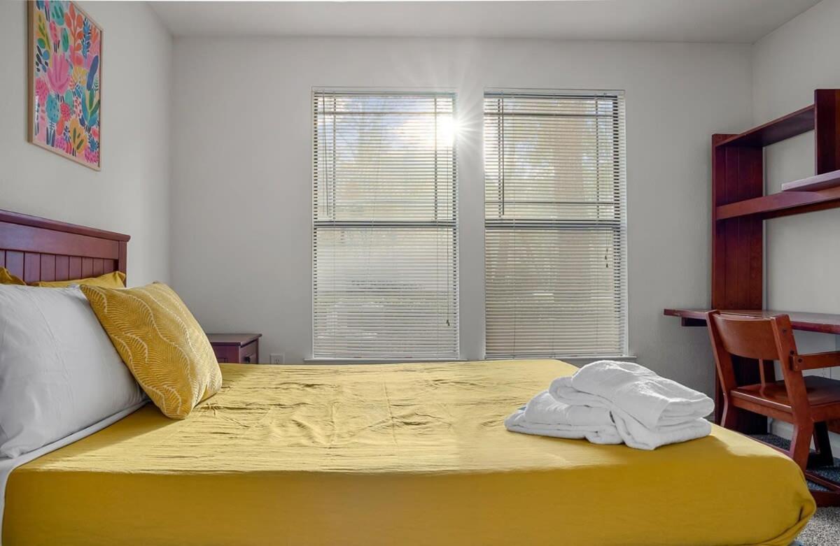 Vila 4Bd 2 Mi To Usf Free Pool + 24 Hour Gym Tampa Exteriér fotografie